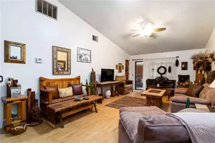 6521 Heritage Ln, Bradenton, FL 34209 - Photo 4