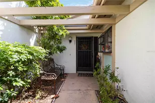 6521 Heritage Ln, Bradenton, FL 34209 - Photo 2