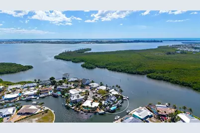 10432 Spoonbill Road W, Bradenton, FL 34209 - Photo 6