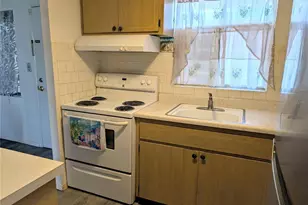 5929 Easy St, Bradenton, FL 34207 - Photo 6