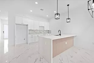 826/828 Diplomat Parkway E, Cape Coral, FL 33909 - Photo 14