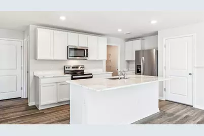 18128 Gander Terrace, Lakewood Ranch, FL 34211 - Photo 2