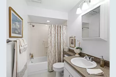 4266 Oakhurst Circle E #3060, Sarasota, FL 34233 - Photo 14