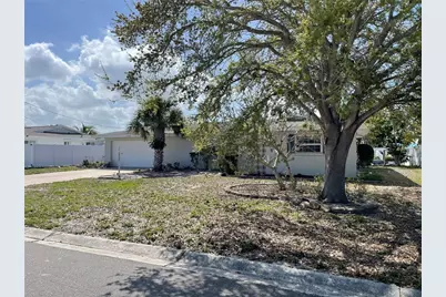 10307 Sandpiper Road W, Bradenton, FL 34209 - Photo 1