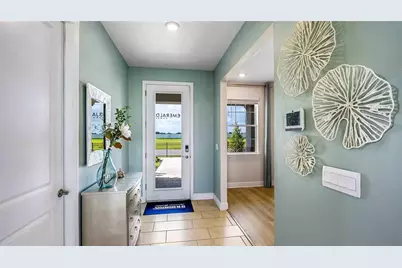 5235 Rosado Run, Lakewood Ranch, FL 34211 - Photo 2