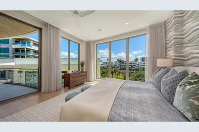 1561 Gulf Of Mexico Drive #304, Longboat Key, FL 34228 - Photo 48