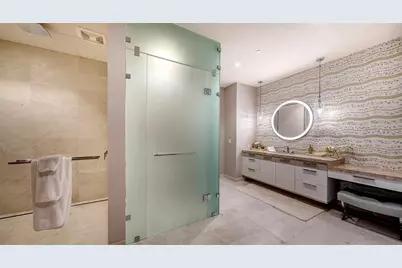 1561 Gulf Of Mexico Drive #304, Longboat Key, FL 34228 - Photo 34