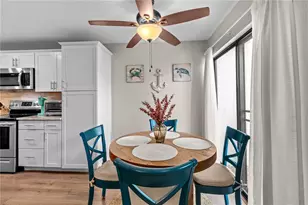 1752 Stickney Point Rd, Sarasota, FL 34231 - Photo 6