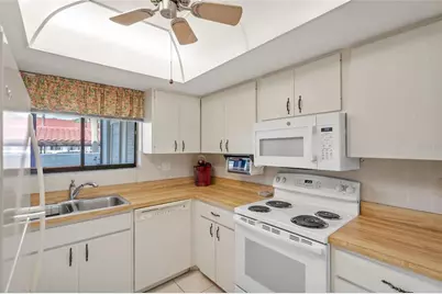 3500 El Conquistador Parkway #267, Bradenton, FL 34210 - Photo 10