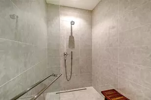 1581 Gulf of Mexico Dr, Longboat Key, FL 34228 - Photo 34