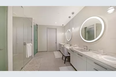 1581 Gulf Of Mexico Drive #406, Longboat Key, FL 34228 - Photo 38