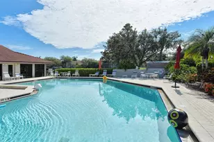 3864 Wilshire Cir W, Sarasota, FL 34238 - Photo 48