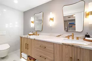 19 Whispering Sands Dr, Sarasota, FL 34242 - Photo 34