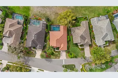 6582 Waters Edge Way, Lakewood Ranch, FL 34202 - Photo 70