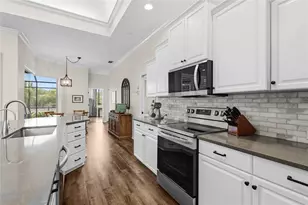 6582 Waters Edge Way, Lakewood Ranch, FL 34202 - Photo 18