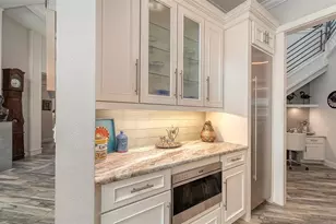 1794 Cunliff Ln, Sarasota, FL 34239 - Photo 12