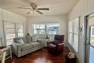 1501 25th Ave Dr W, Bradenton, FL 34205 - Photo 2