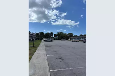 4444 Swift Road #23, Sarasota, FL 34231 - Photo 10