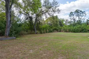 690 Percheron Cir, Nokomis, FL 34275 - Photo 28