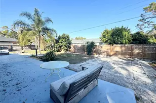 3913 S Shade Ave, Sarasota, FL 34231 - Photo 56