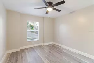 7861 Carriage Pointe Dr, Gibsonton, FL 33534 - Photo 40