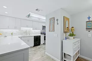 3361 Cross Creek Dr, Sarasota, FL 34231 - Photo 14