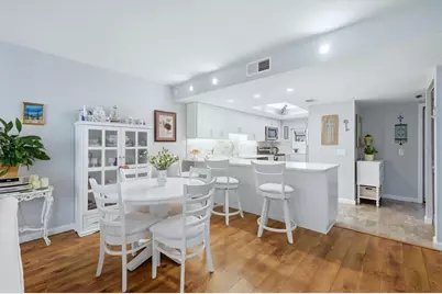 3361 Cross Creek Drive #3361, Sarasota, FL 34231 - Photo 6