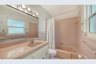 3451 Fair Oaks Place, Sarasota, FL 34239 - Photo 28