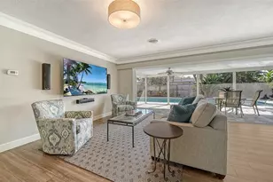 3451 Fair Oaks Pl, Sarasota, FL 34239 - Photo 8