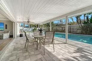 3451 Fair Oaks Pl, Sarasota, FL 34239 - Photo 10