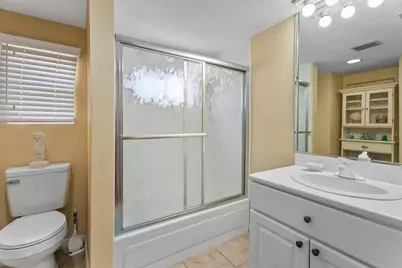 33 N Starboard Drive, Venice, FL 34285 - Photo 28