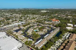 2875 Swifton Dr, Sarasota, FL 34231 - Photo 26