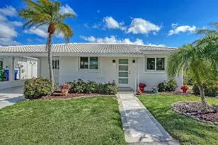 948 Spanish Dr S, Longboat Key, FL 34228 - Photo 2