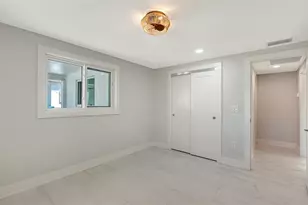 948 Spanish Dr S, Longboat Key, FL 34228 - Photo 32