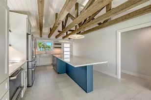 948 Spanish Dr S, Longboat Key, FL 34228 - Photo 14