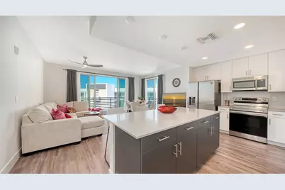 1703 N Tamiami Trail #511, Sarasota, FL 34234 - Photo 6