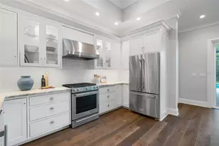 5569 Cape Leyte Dr, Sarasota, FL 34242 - Photo 26