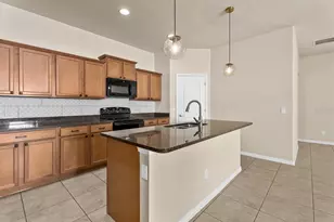 11711 Breadfruit Ln, Venice, FL 34292 - Photo 24