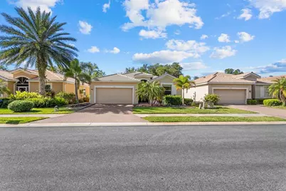 11711 Breadfruit Lane, Venice, FL 34292 - Photo 2