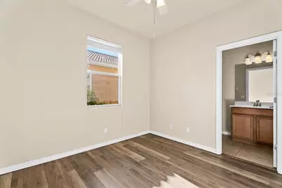 11711 Breadfruit Lane, Venice, FL 34292 - Photo 12