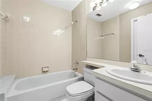 396 Chartley Ct S, Sarasota, FL 34232 - Photo 36