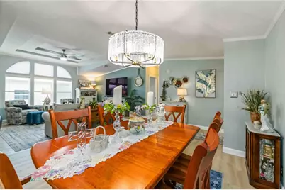 8521 Countess Avenue Circle, Palmetto, FL 34221 - Photo 8