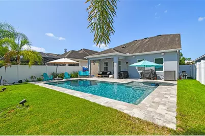 11307 Quiet Forest Drive, Tampa, FL 33635 - Photo 4