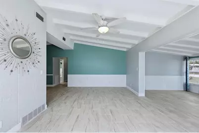 3727 Dover Drive, Sarasota, FL 34235 - Photo 10