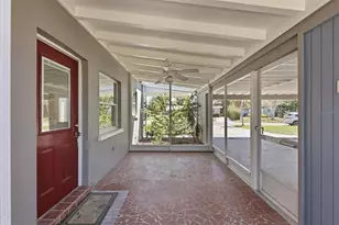 3727 Dover Dr, Sarasota, FL 34235 - Photo 40