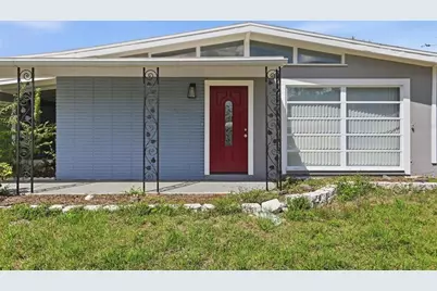 3727 Dover Drive, Sarasota, FL 34235 - Photo 6