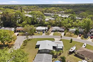 3727 Dover Dr, Sarasota, FL 34235 - Photo 46