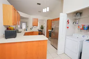 4136 Spring Way Cir, Valrico, FL 33596 - Photo 22