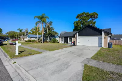 4136 Spring Way Cir, Valrico, FL 33596 - Photo 6