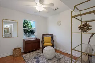 2412 Avenue B, Bradenton Beach, FL 34217 - Photo 18